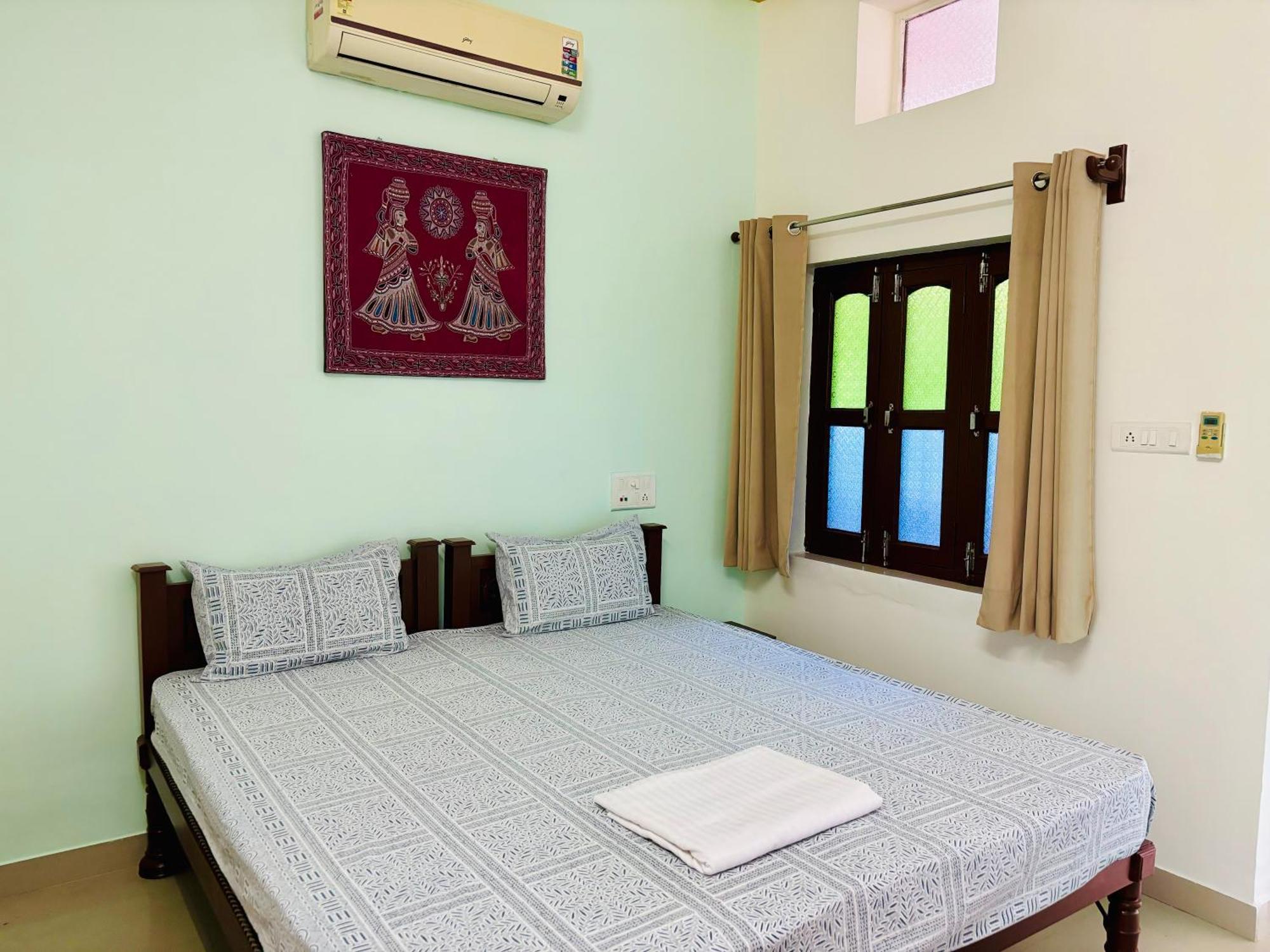 פושקאר Hotel Tulsi Palace מראה חיצוני תמונה